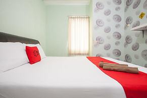 RedDoorz @ Raya Tidar