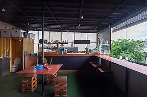 RedDoorz Plus @ Kemayoran