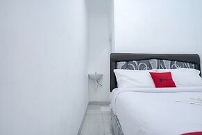 RedDoorz Syariah near Exit Toll Puncak