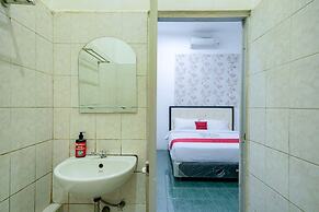 RedDoorz Syariah near Exit Toll Puncak