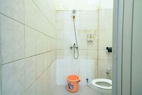 RedDoorz Syariah near Exit Toll Puncak