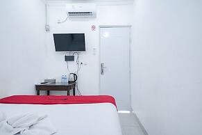 RedDoorz Syariah near Exit Toll Puncak