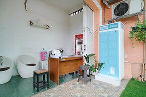 RedDoorz Syariah near Exit Toll Puncak