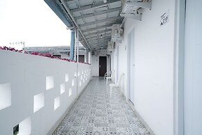 RedDoorz Syariah near Exit Toll Puncak