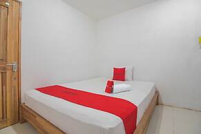 RedDoorz near Gajah Mada Pontianak