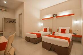 RedDoorz Plus near Kampung Gajah 3
