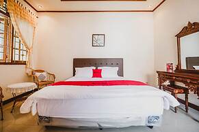 RedDoorz Syariah near Gelora Delta Sidoarjo