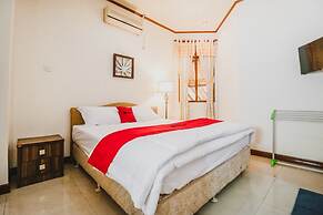 RedDoorz Syariah near Gelora Delta Sidoarjo