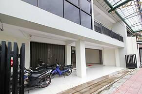 RedDoorz near Malioboro Mall 2