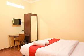 RedDoorz near Terminal A Adisucipto Airport