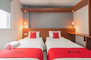 RedDoorz Plus @ Dago Pojok 3
