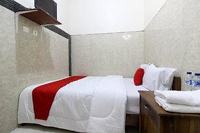 RedDoorz near Museum Gunung Merapi