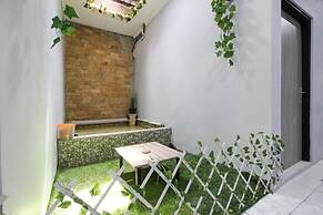 RedDoorz near Graha Saba UGM