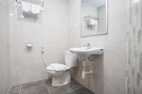 RedDoorz Premium @ Jalan Cengkeh