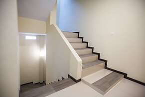 RedDoorz Premium @ Jalan Cengkeh