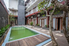 RedDoorz Premium @ Jalan Cengkeh