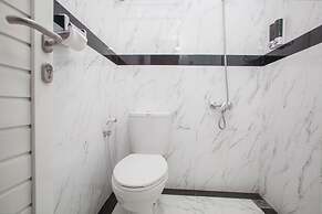 RedDoorz Plus near Politeknik Negeri Malang