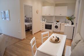 Living near Acropolis by Sylvia Staikou