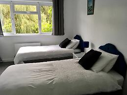 Riverfield Bed and Breakfast