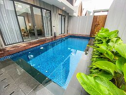 Facade Hotel by Azana