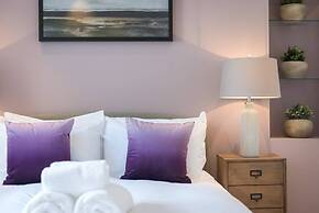 JOIVY 5-star Luxurious George Street Apartment