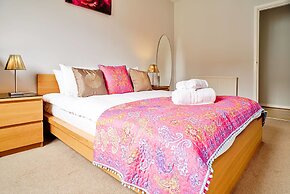 JOIVY Bright Royal Mile Apartment