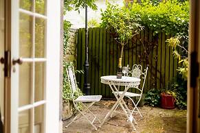 JOIVY New Town Boutique Apartment on India Street