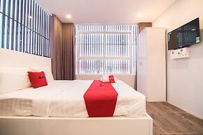 RedDoorz Plus near Tan Dinh Market 2