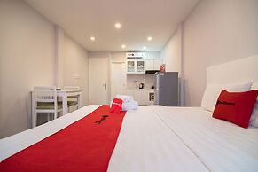 RedDoorz Plus near Tan Dinh Market 2