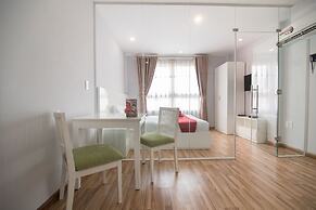 RedDoorz Plus near Tan Dinh Market 2