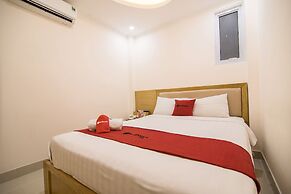 RedDoorz Plus @ Tran Hung Dao Street 2