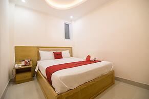 RedDoorz Plus @ Tran Hung Dao Street 2
