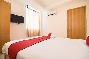RedDoorz Plus @ Tran Hung Dao Street 2