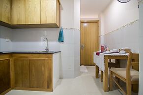 RedDoorz Plus @ Tran Hung Dao Street 2