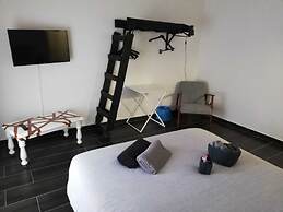 Bed and breakfast Style