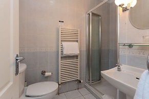 The Glenerne Guest House