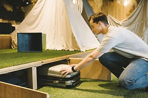 Theater Zzz - Hostel