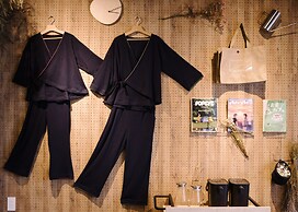 Theater Zzz - Hostel