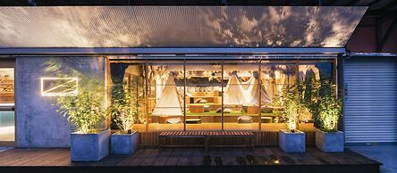 Theater Zzz - Hostel