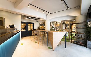 Theater Zzz - Hostel