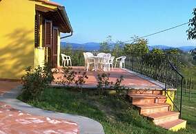 Campitello Farmhouse