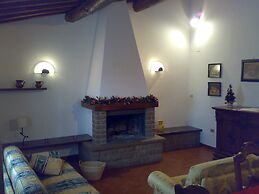 Campitello Farmhouse