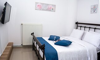 Cretan Muses Traditional Apartments