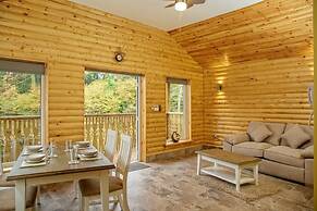 Canada Lodge and Lake