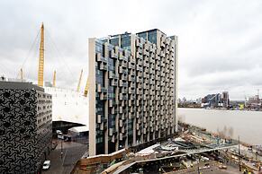 Platinum Apartment next to O2 Arena