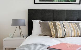 Platinum Apartment next to O2 Arena