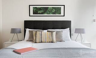 Platinum Apartment next to O2 Arena