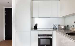 Platinum Apartment next to O2 Arena
