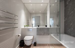 Platinum Apartment next to O2 Arena