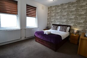 Hotel 33